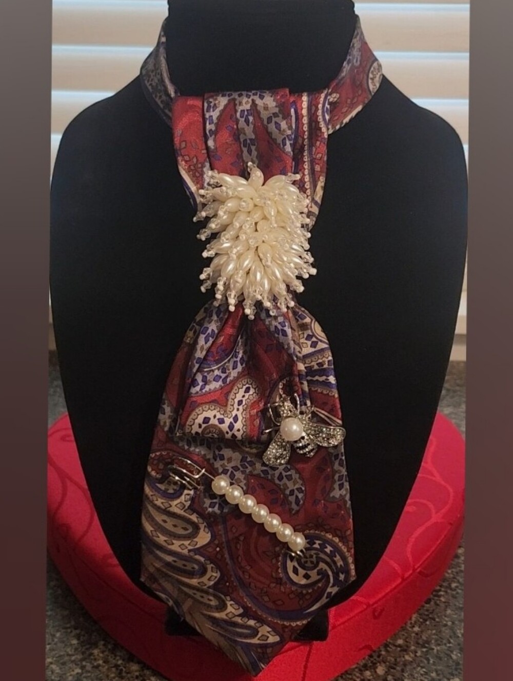 Necktie Necklace - Matching Choker & Pearl Chain (Mother Pearl)